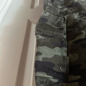 Camo Print Cargo Wide Regular Pants in Olive/Muti color.